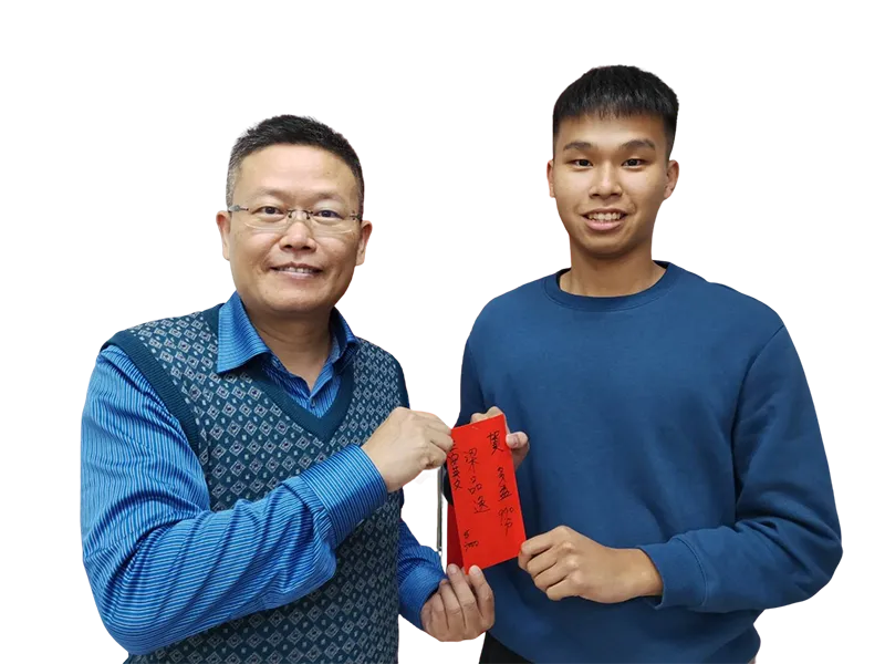 梁品逸